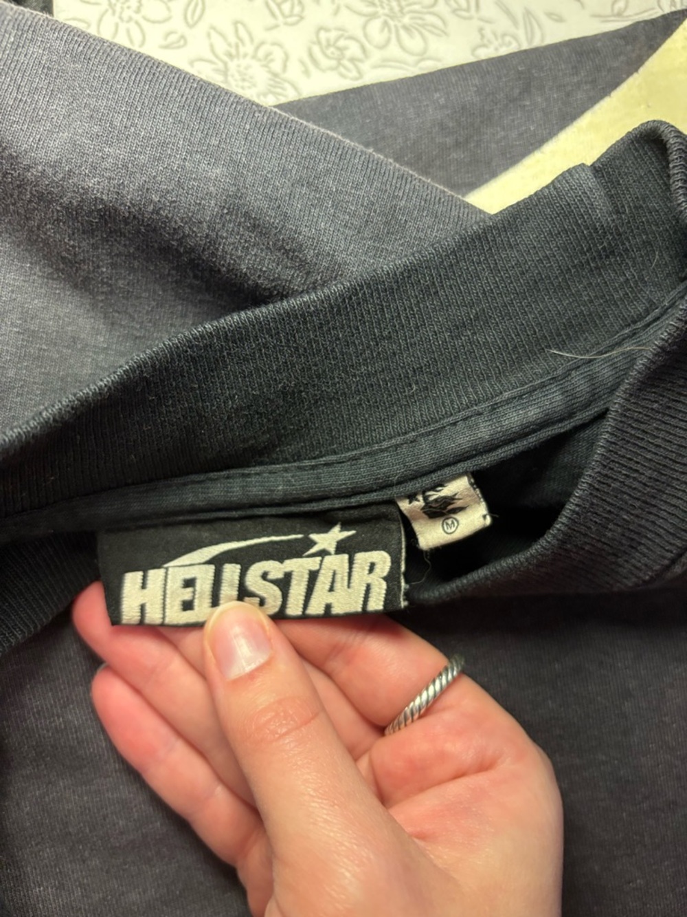 Hellstar classic t shirt - Picture 9 of 13